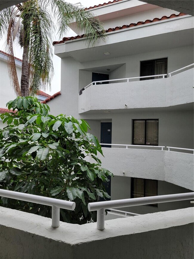 Foto del edificio - 8205 SW 152nd Ave