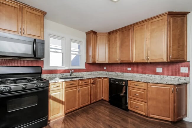 Building Photo - 9326 S 54th Ct