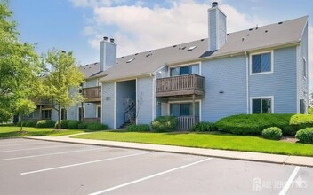 Building Photo - 311 Aspen Dr