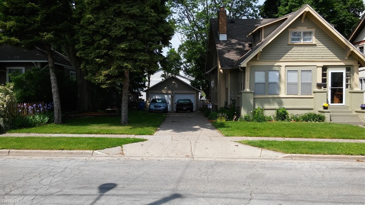 Primary Photo - 2339 Greenfield Ave SW