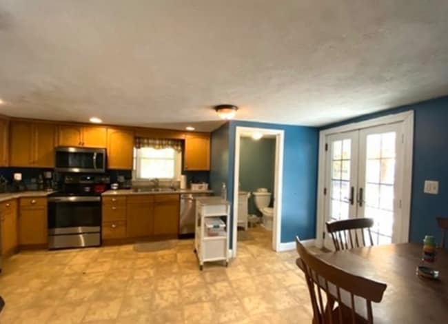 Foto del edificio - 74 Oak St