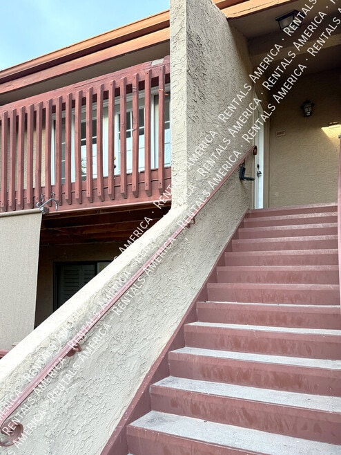 Building Photo - 14203 N 19th Ave