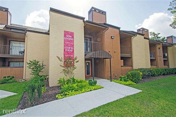 Foto del edificio - 22910 Imperial Valley Dr