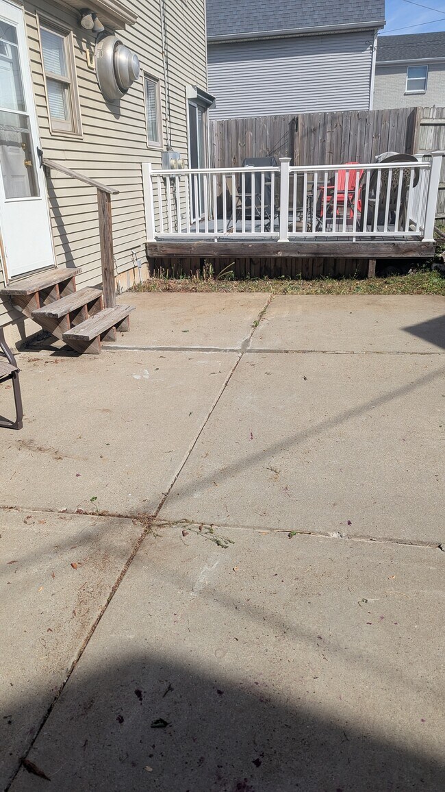 Foto del edificio - 213 Virginia St