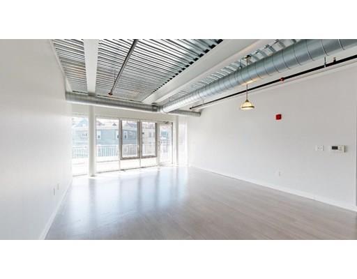 Building Photo - 15 Richdale Ave
