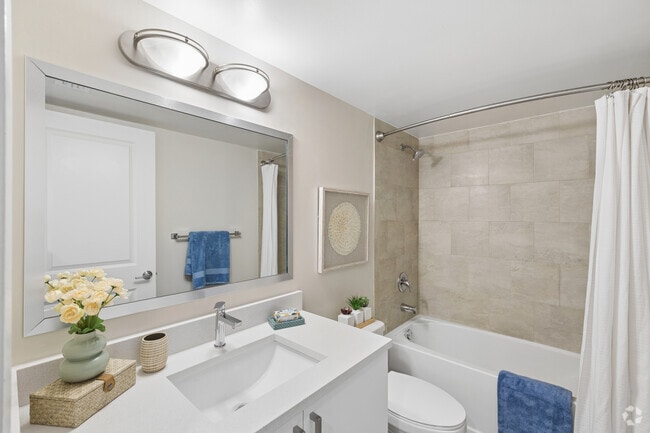 Cannes Premium 2BR, 2BA - 1,001SF - Second Bathroom - St. Tropez Apartments