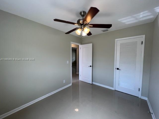 Foto del edificio - 946 Laurel Dr