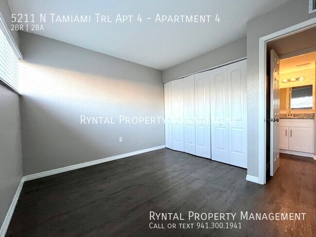 Building Photo - Beautiful 2/2 Condo Near Downtown SRQ!