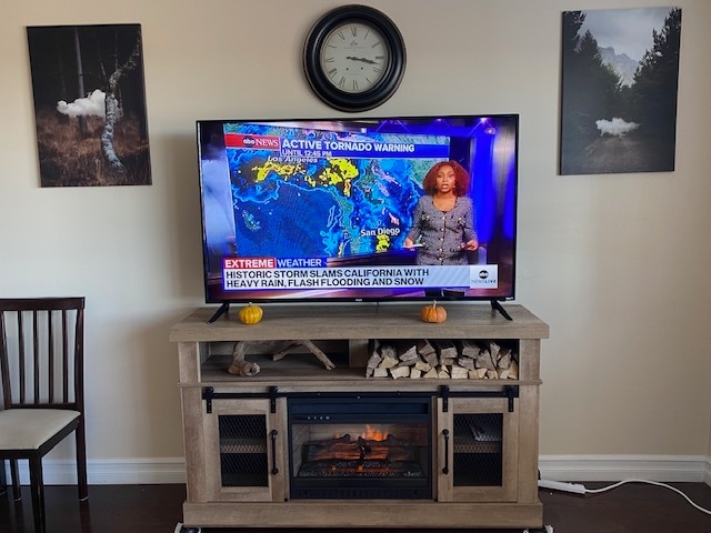 Photo du bâtiment - 5176 Dundas St W