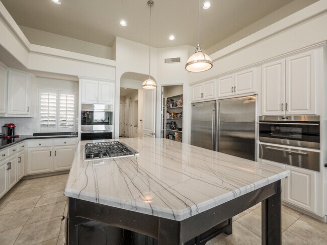 Foto del edificio - 11951 E Desert Trail Rd