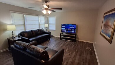Building Photo - 4705 Joe Davis Dr
