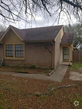 Building Photo - 5618 Hollow Pines Dr