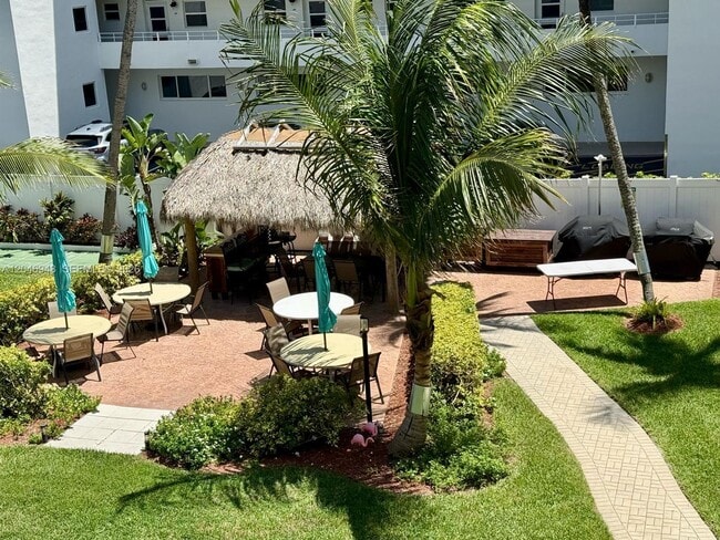 Building Photo - 1750 S Ocean Blvd