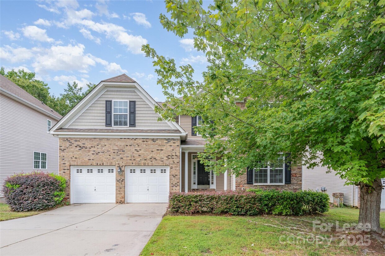 Primary Photo - 14026 Green Birch Dr