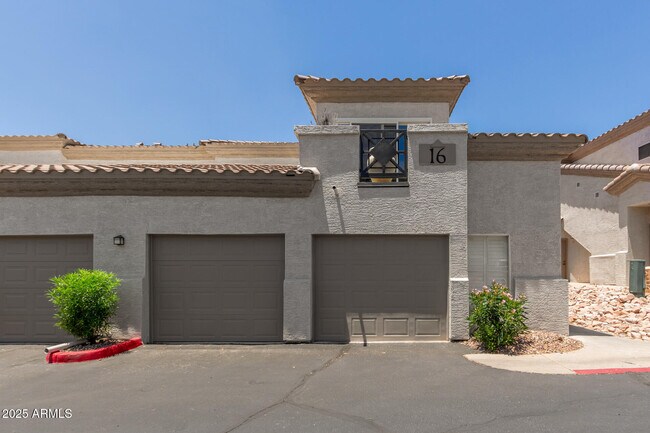 Foto del edificio - 3236 E Chandler Blvd