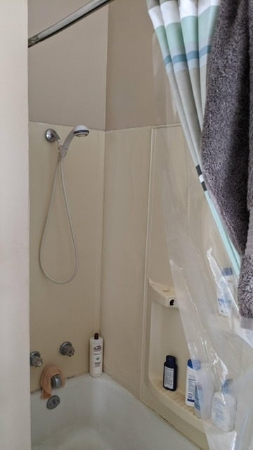 Building Photo - 632 E 3rd St