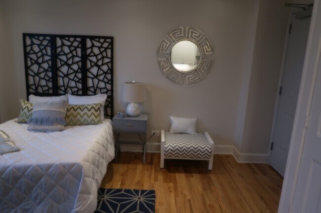 Foto del edificio - 4526 N Sheridan Rd