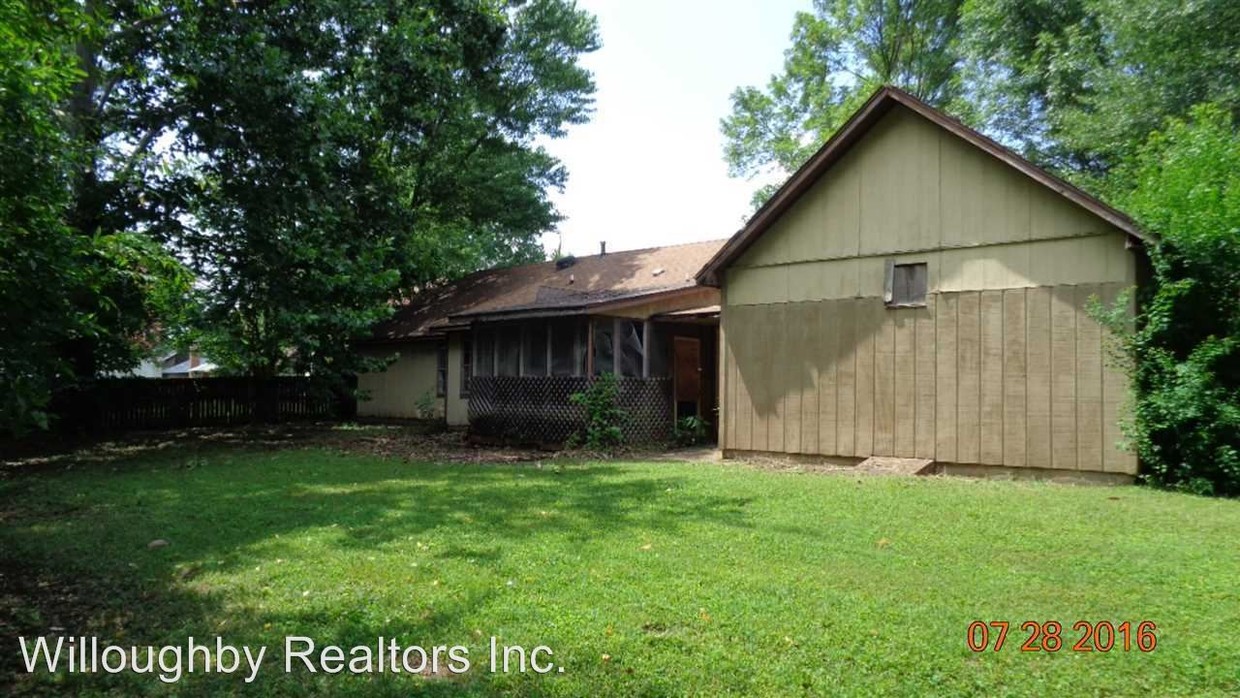Primary Photo - 6821 Seven Valley Dr