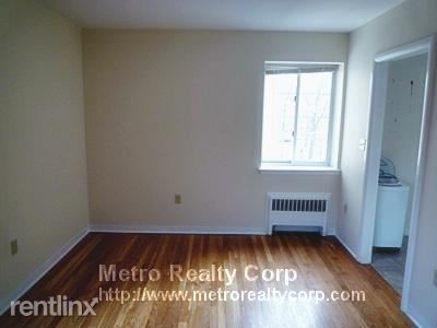 Building Photo - 1 br, 1 bath  - 60 Green St. 3