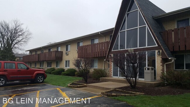 Foto del edificio - 9535-9545 W Oklahoma Ave