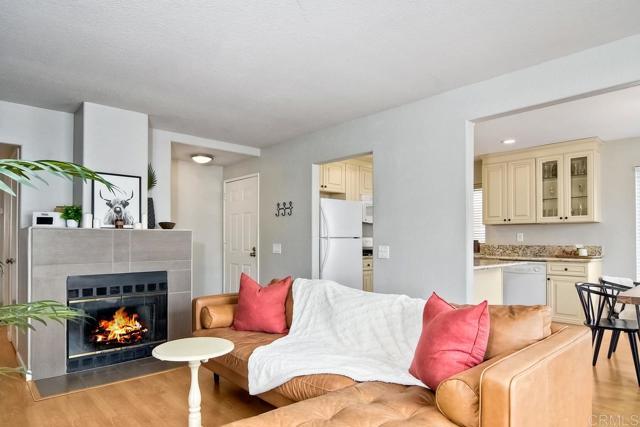 Primary Photo - 7440 Altiva Pl