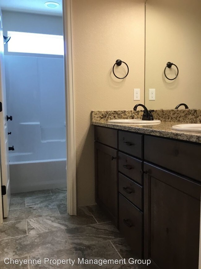 Foto del edificio - 2 br, 1 bath House - 4621 Garnet