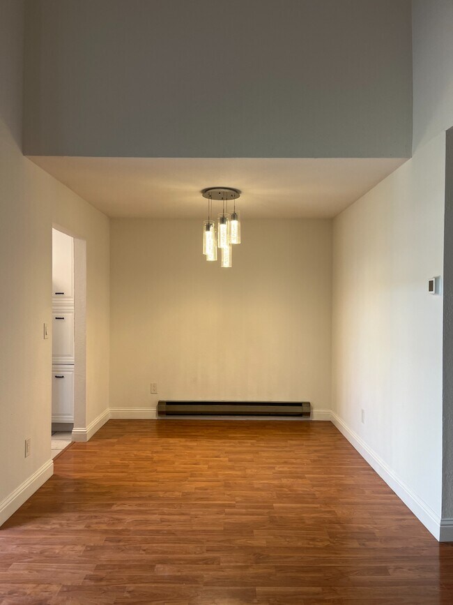 Foto del edificio - 190 Truckee Ln