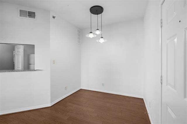 Building Photo - 1001 Liberty St