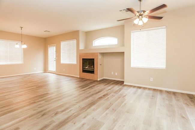 Building Photo - 8908 Brentwood Grove Ct