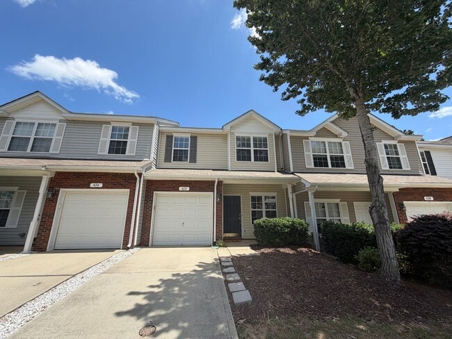 Building Photo - 422 Delta Dr