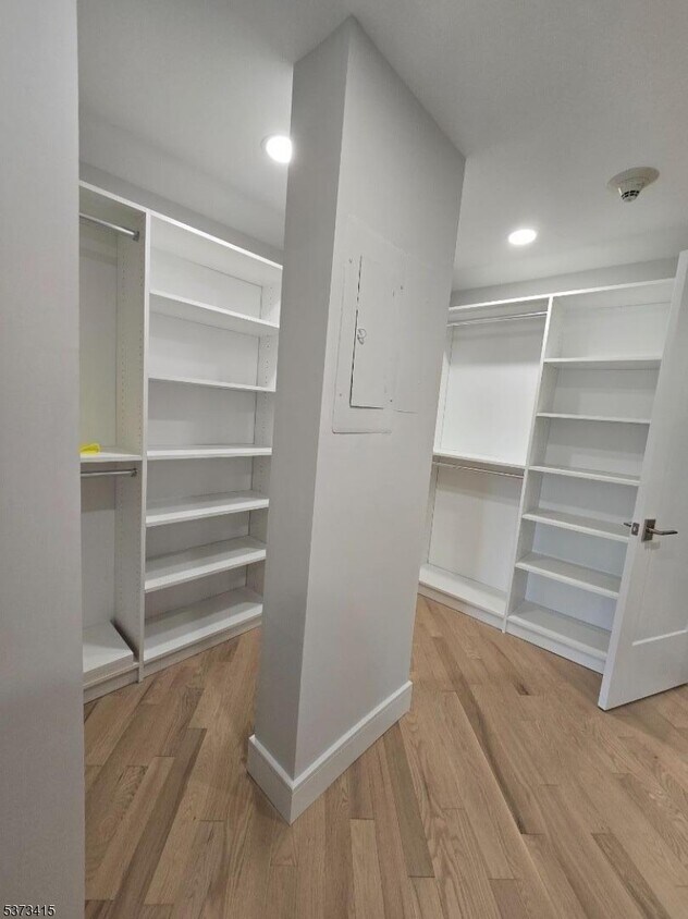 Foto principal - 2 Claridge Dr