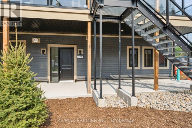 Photo du bâtiment - 249-105 Crescent Bay Ln