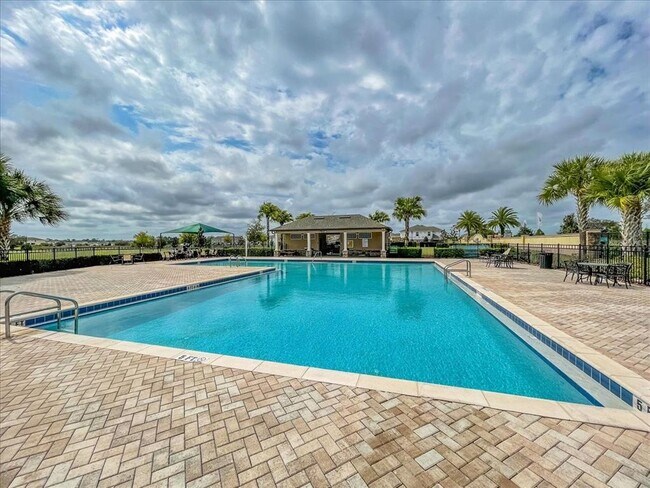 Foto del edificio - 369 Annabelle Way