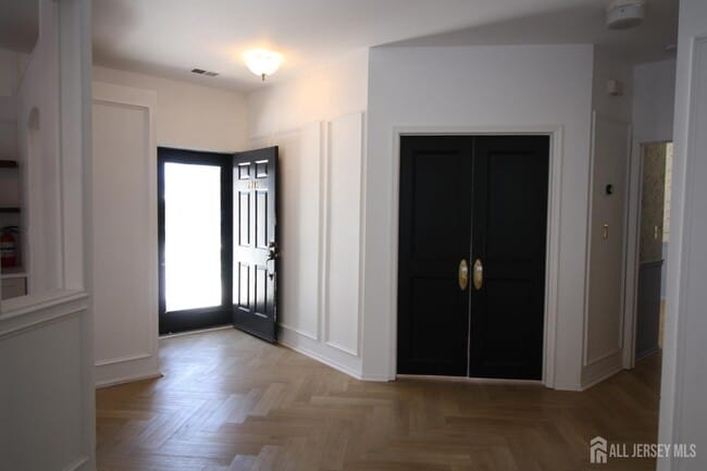 Building Photo - 3011 Cypress Ct