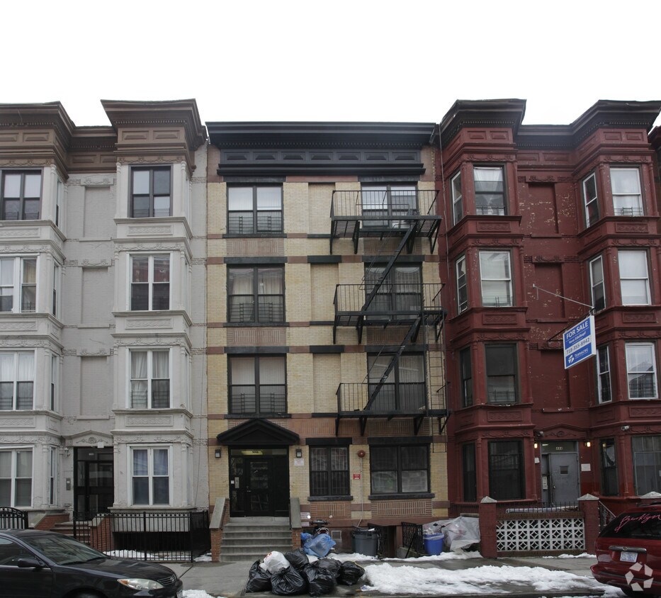 Building Photo - Pacific St Cluster ( 1446 Pacific St )