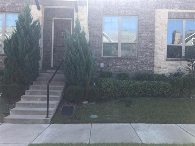Building Photo - 10544 Steinbeck Ln