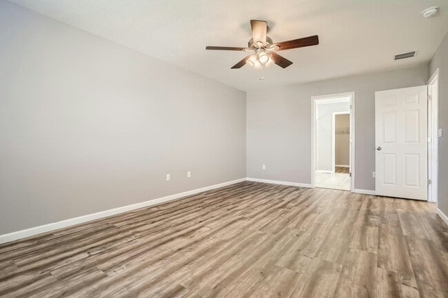 Foto del edificio - 12161 Hadley St