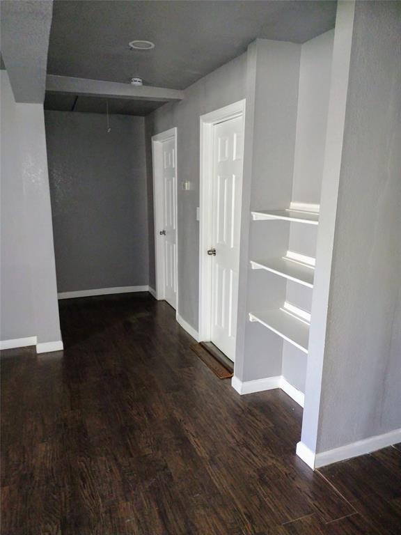 Building Photo - 1108 Niagara St