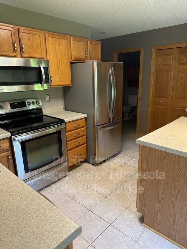 Building Photo - 15061 Dunwood Trl