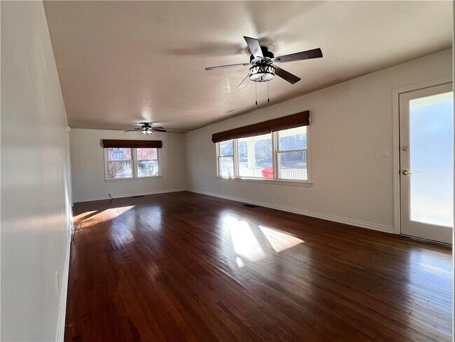 Foto del edificio - 436 E Prospect St