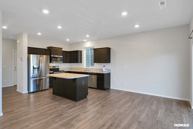 Building Photo - Charming 3BR House in Puyallup