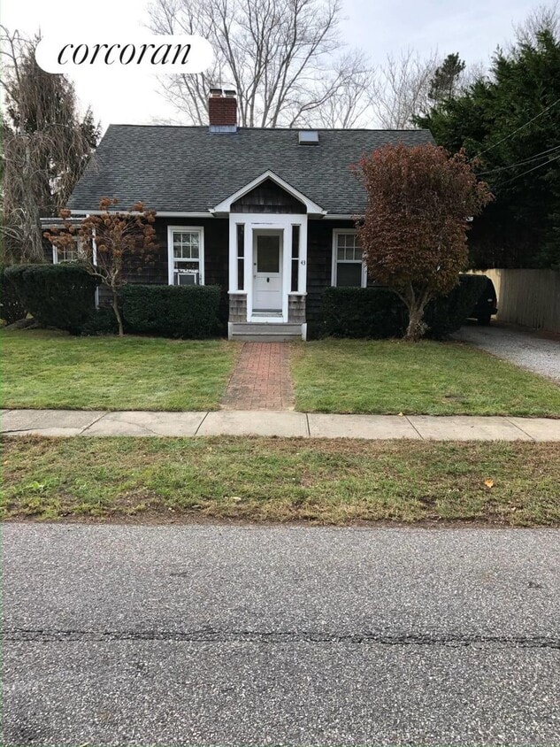 Primary Photo - 43 Sherrill Rd