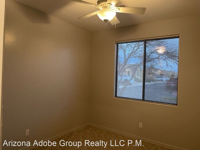 Building Photo - 3 br, 2 bath House - 1649 E. Vista De Montana