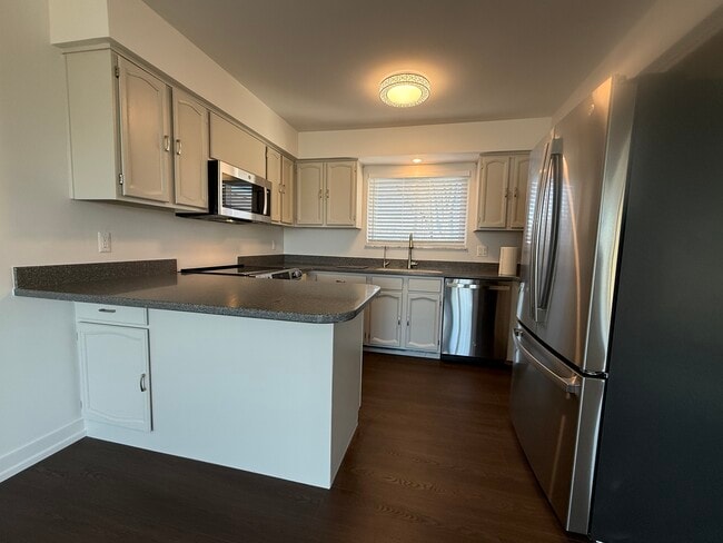 Foto del edificio - 3506 Moberly Dr