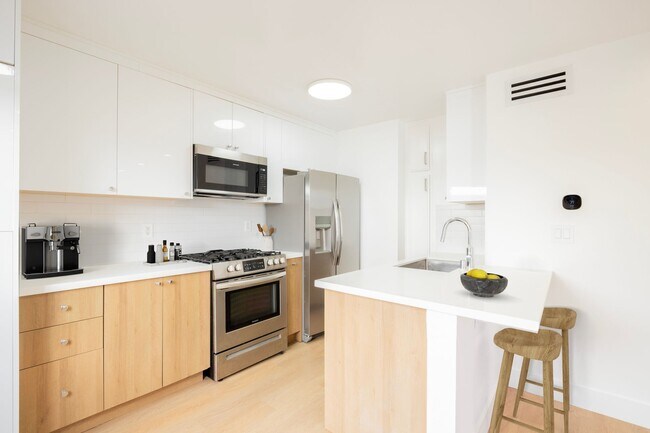 Foto del edificio - 1441 S Bedford St