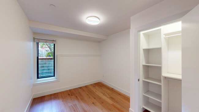 Building Photo - 455 14th St