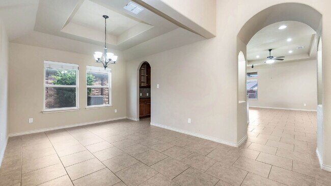 Building Photo - 15606 Fox Ln