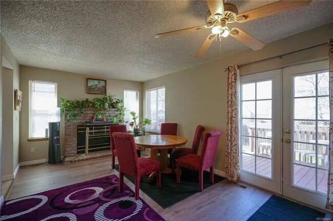 Foto del edificio - 3 Bedroom Home in Thornton