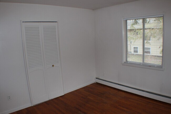 Dormitorio - 120 Sapsucker Woods Road