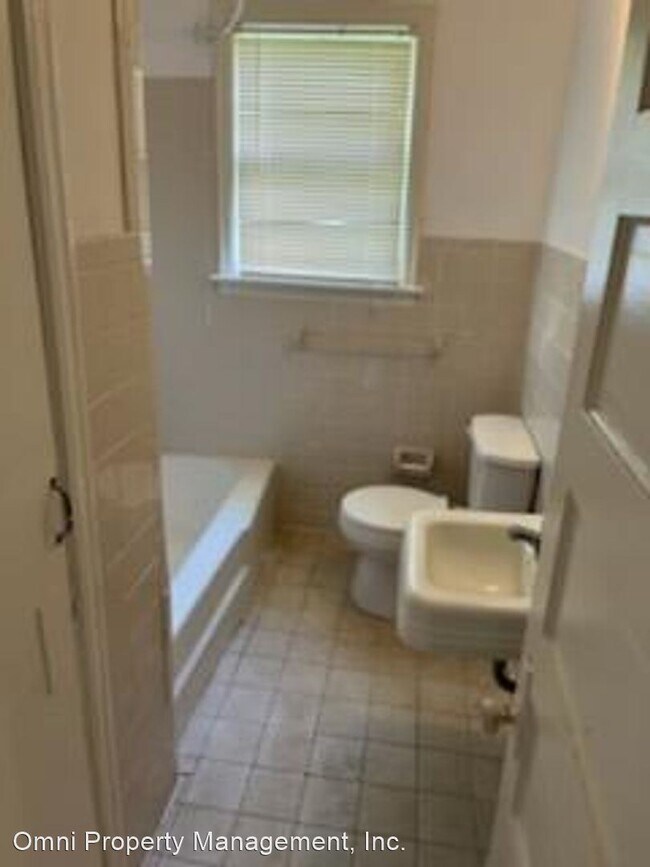 Building Photo - 2 br, 1 bath House - 6548 Austin Peay Hwy